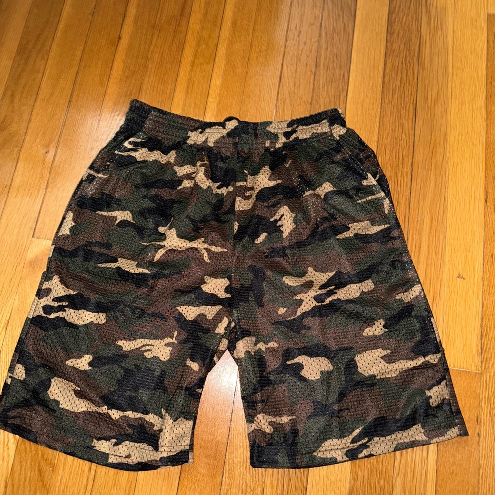 2 Pairs Red Shorts with Black and White Accents & Camo Gym Shorts both mediums - Picture 5 of 10